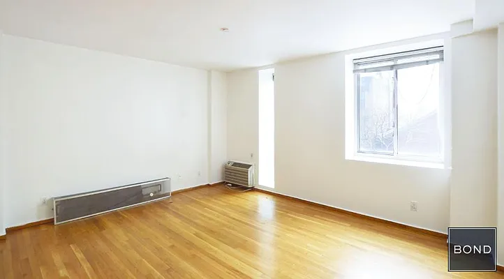 Rented by Bond New York | media 24