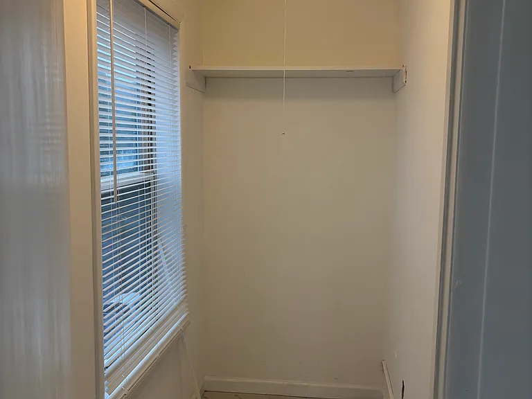 1387 Quinnipiac Ave #2 — Photo 4