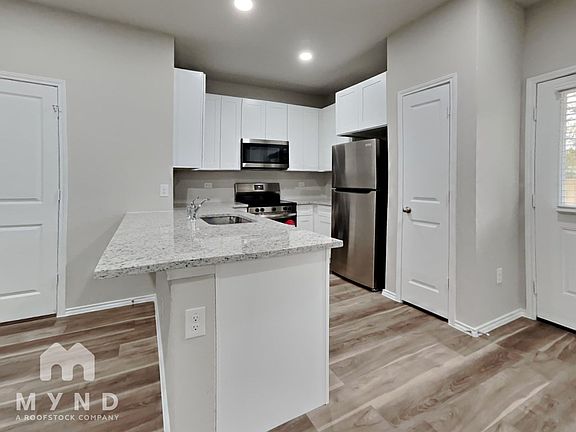 3rd image of 1234 Shadwell Dr Unit 102