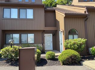 507 Scenic Ln, Poughkeepsie, NY 12603
