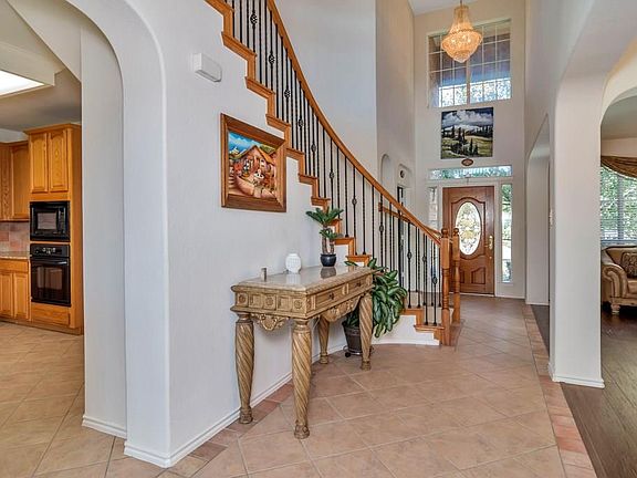 3rd image of 5440 Lori Valley Ln