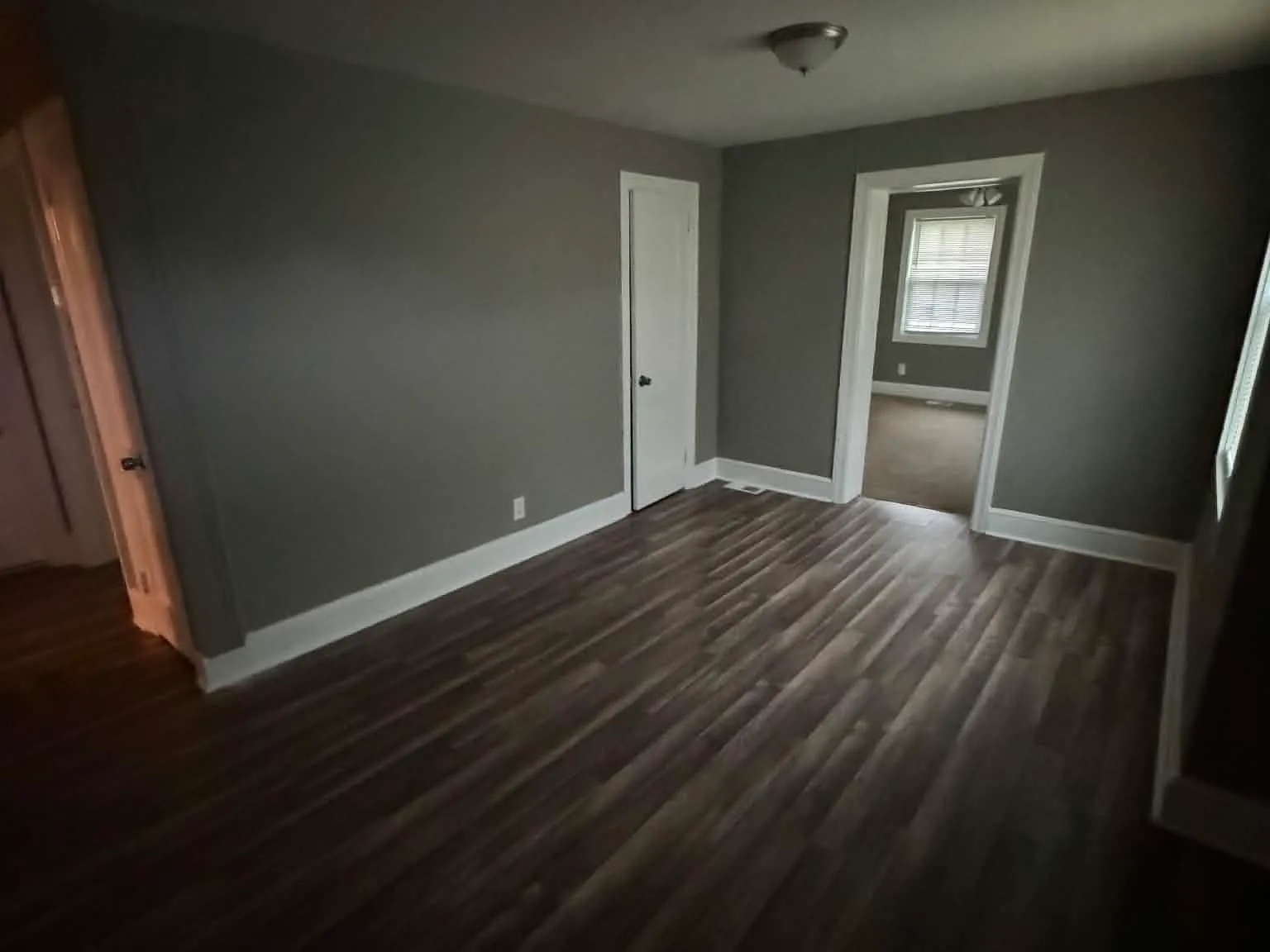 4 bed, 1272 sqft, $1,700 — Photo 2