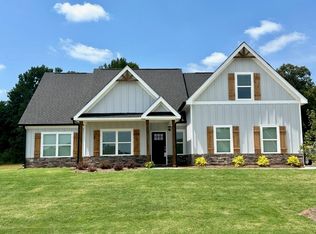 289 Webb Meadows Dr, Jefferson, GA 30549