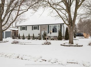 35 Morris Dr, Belleville, ON K8P 5B3