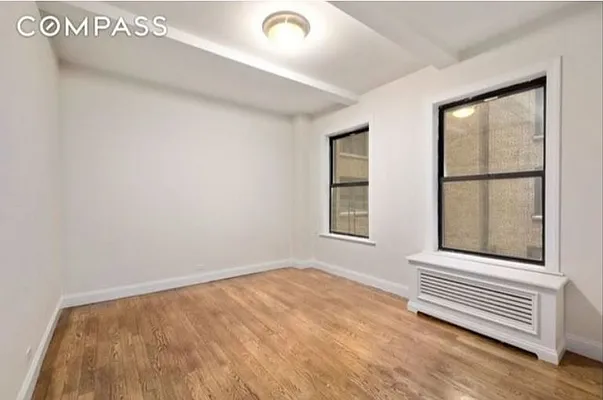 Rented by Compass | media 2