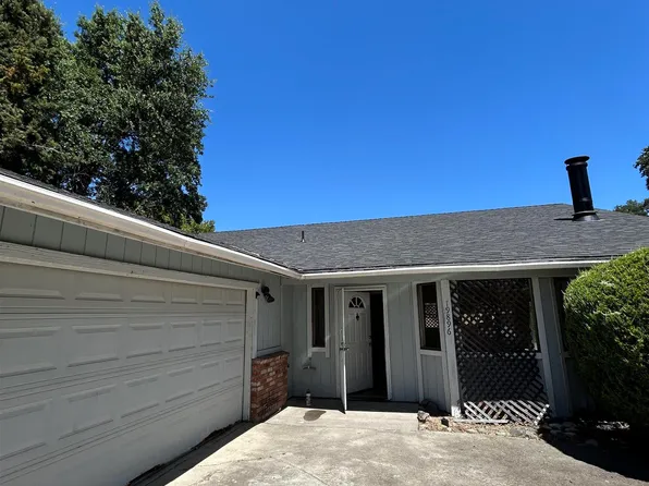 19896 Bear Valley Rd, Hidden Valley Lake, CA 95467