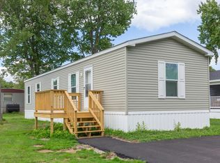 16 South Emperor Drive, Concord, NH 03303