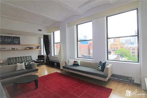 Rented by Maison International | media 60