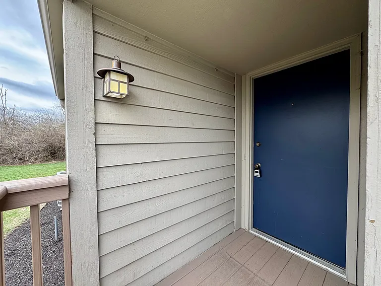 9526 Colegate Way — Photo 4