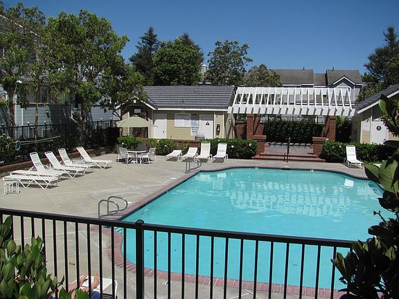 4th image of 2800 Plaza Del Amo Unit 283