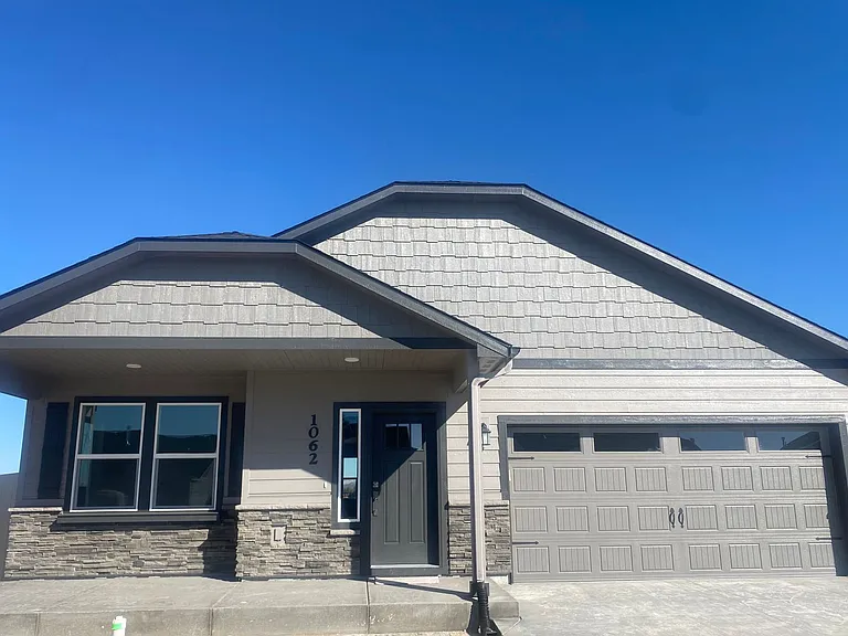 1062 N Rockdale Way — Photo 1