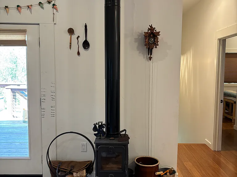 13 Ruslan Dr — Photo 9