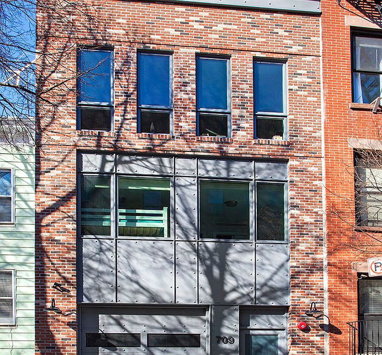 1st image of 709 Sackett St #1A