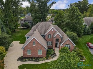 7853 Rock Springs Ct, Maumee, OH 43537
