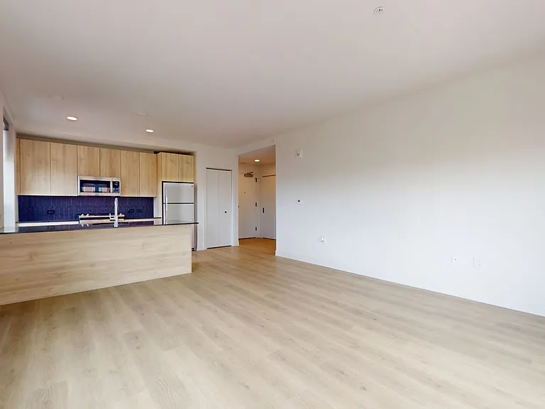 Dining/Living room