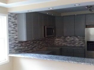 23777 N Hess Dr, Cary, IL 60013