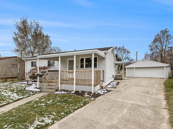 2nd image of 1025 Rowley Ct