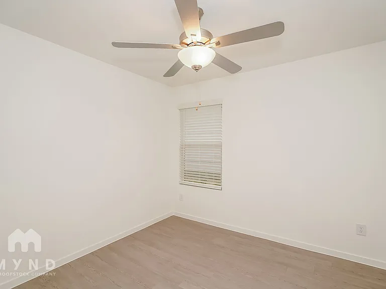 2640 Mistwood Dr — Photo 19