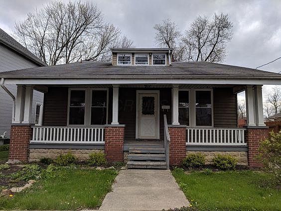 1st image of 1332 Lancaster Ave