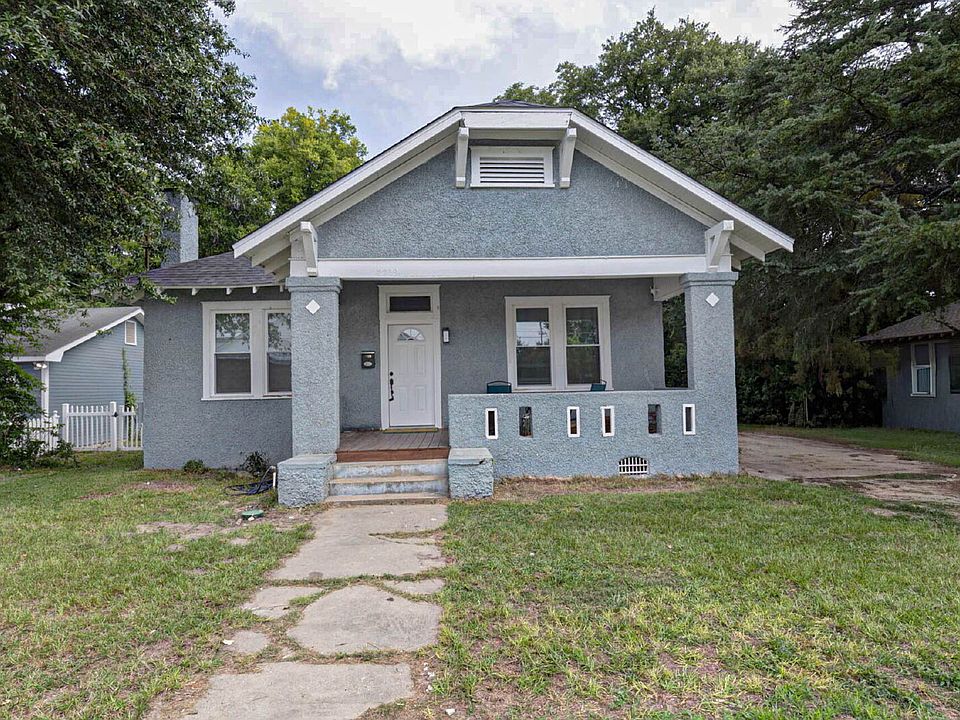 1st image of 2229 10th St