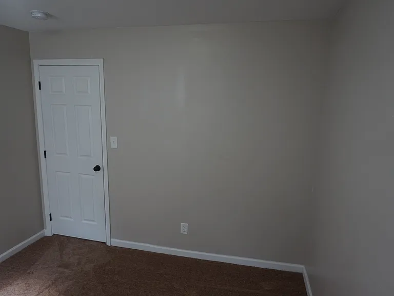 29134 Glenwood St — Photo 5