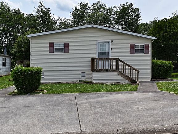 Back door (3+ car parking)