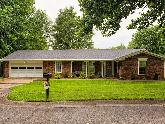 2nd image of 4331 Ireland Dr