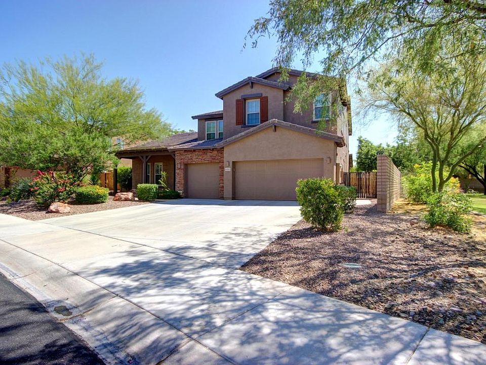 1st image of 30205 N 123rd Ln