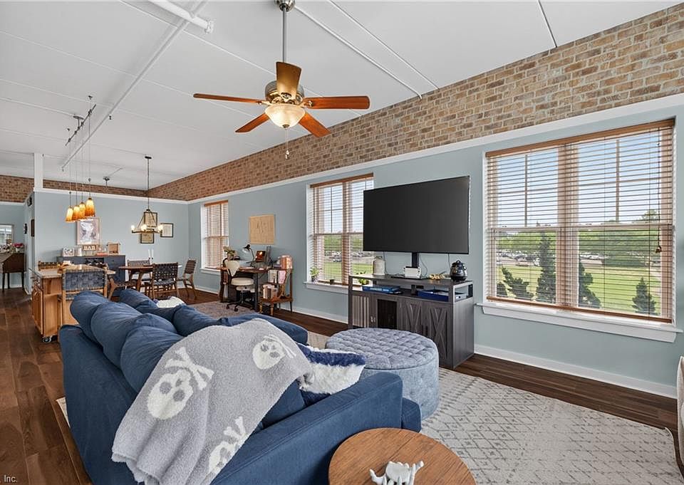 1st image of 2951 Baltic Ave Suite 210