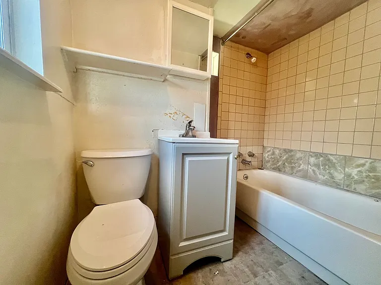 3977 S Acoma St #1/2 — Photo 7