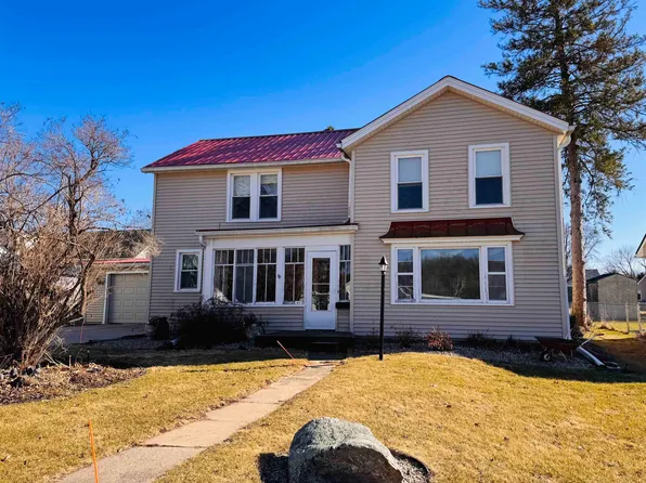 1415 Webb St, Black Earth, WI 53515