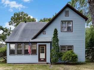 1821 Manton St, Saint Paul, MN 55109