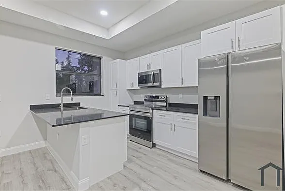 952 Alcalde St E #1 — Photo 7
