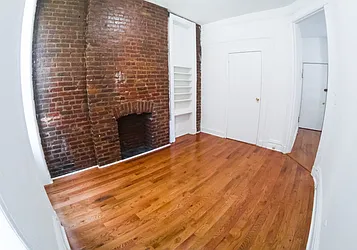 Rented by Roselyn  Fortuna LLC