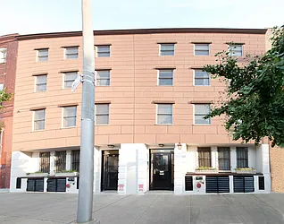 Rented by Kubersky Management 