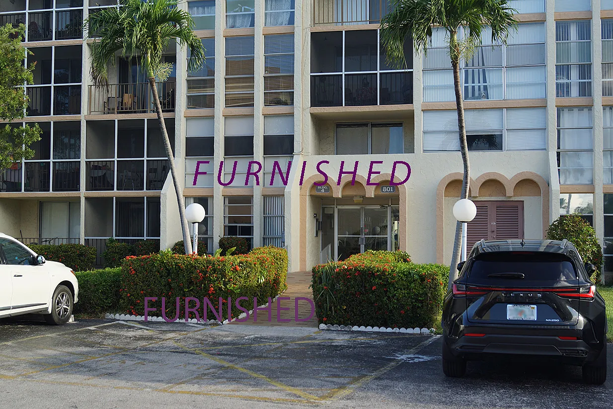 1 bed, 1.5 bath, 940 sqft, $2,000 — Photo 1