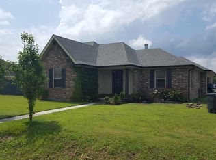 281 Dove Tail Dr, Gray, LA 70359