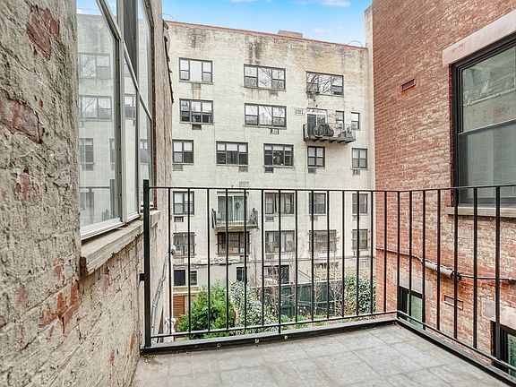 5th image of 14 W 88th St APT 1B