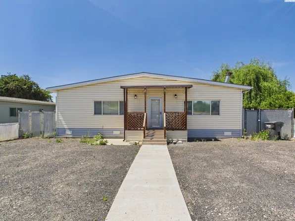 414 N 23rd Ave, Pasco, WA 99301