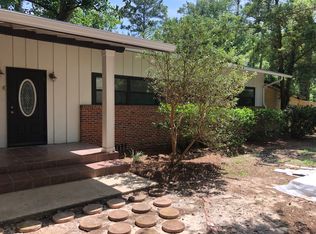 3571 Lakeshore Dr, Tallahassee, FL 32312