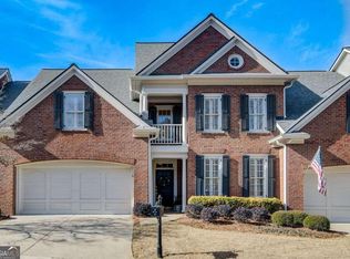 7707 Georgetown Chase, Roswell, GA 30075