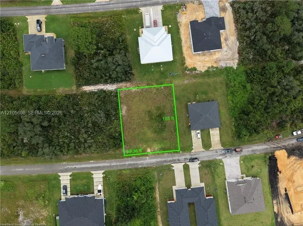 7033 San Benito Dr, Sebring, FL 33872