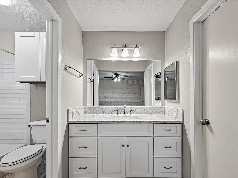 16614 Blackhawk Blvd — Photo 16