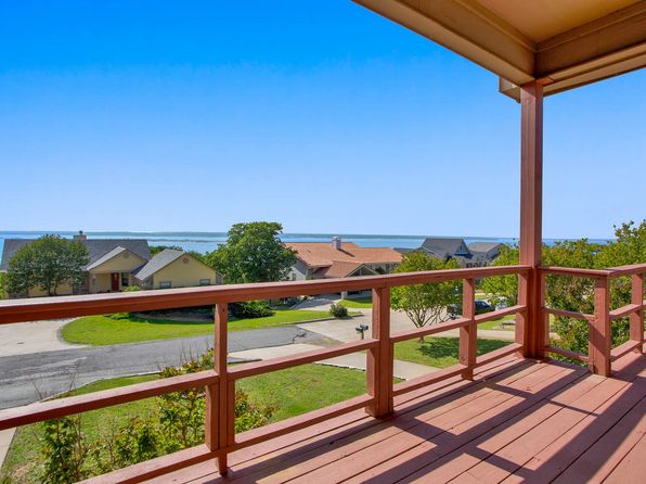 154 Vista Ct, Pottsboro, TX 75076