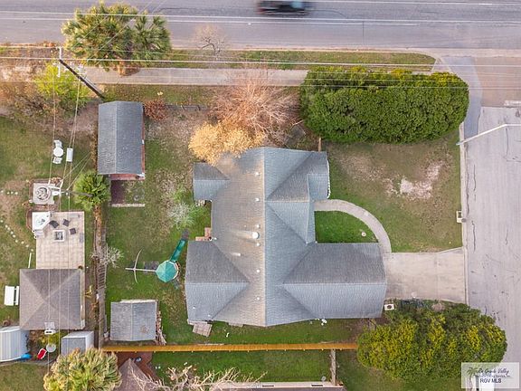 2nd image of 2200 Raquel Ct