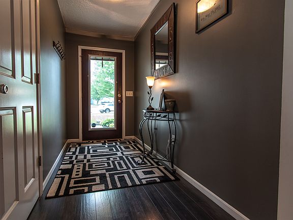 2nd image of 704 Thornapple Ct