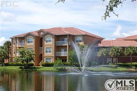 Pretty lakes throughout....