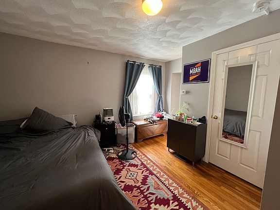5th image of 639 Somerville Ave #4