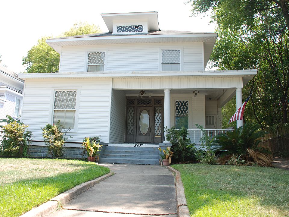 1st image of 845 Wilkinson St APT A