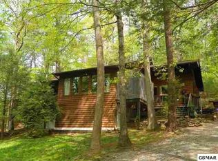 2537 Waldens Creek Rd, Sevierville, TN 37862